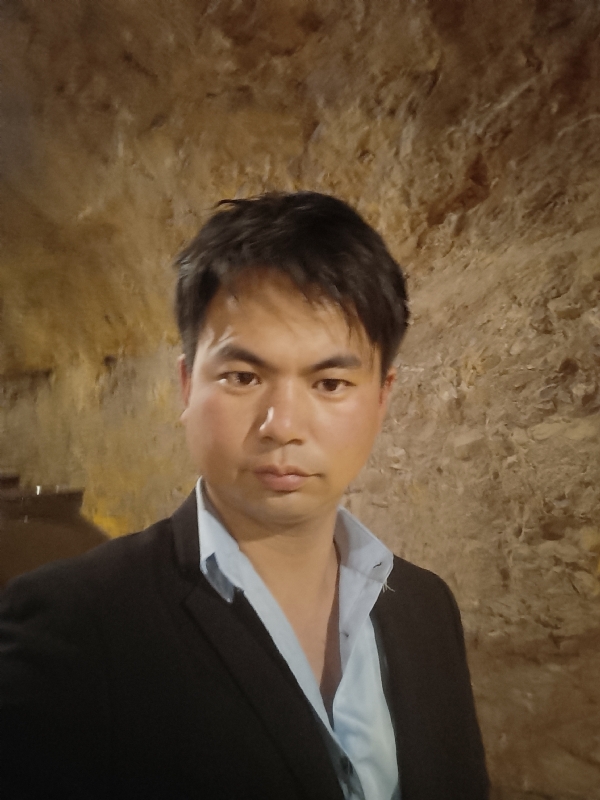 晚点的第二张照片--泉州相亲服务中心