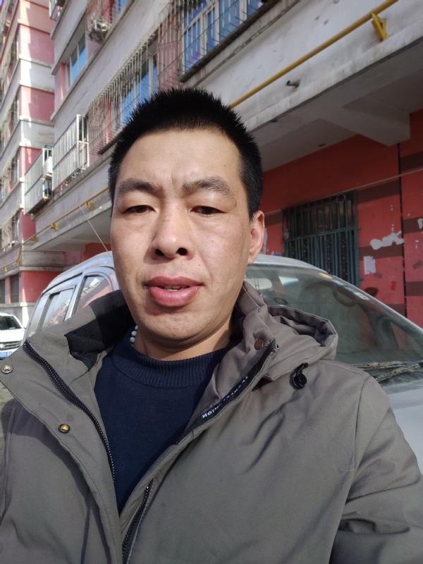 华哥的第一张照片--泉州相亲服务中心