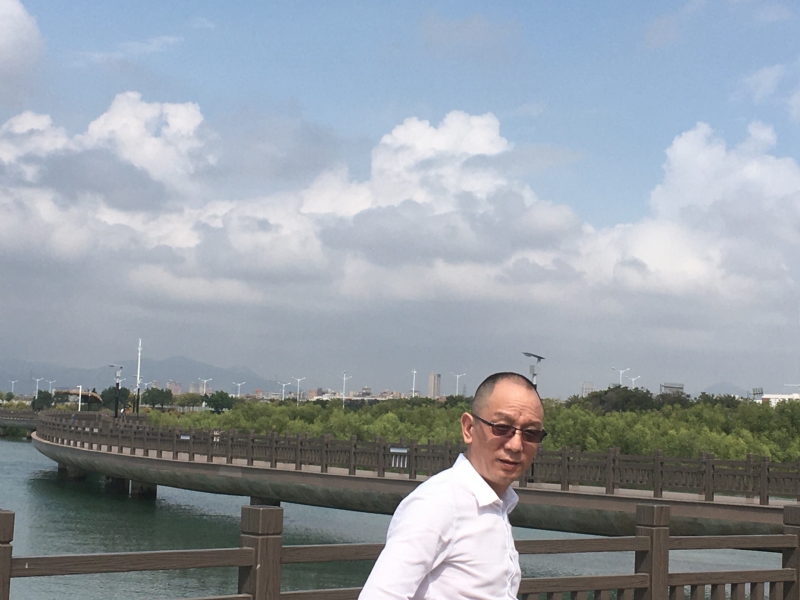 朗行天下的第一张照片--泉州相亲服务中心