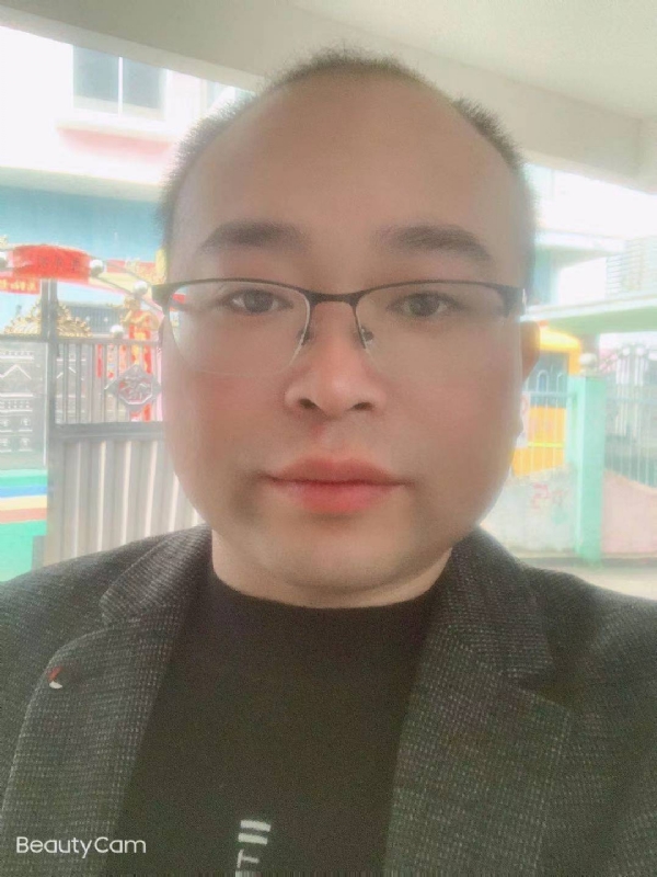 海阔凭鱼跃的第一张照片--泉州相亲服务中心