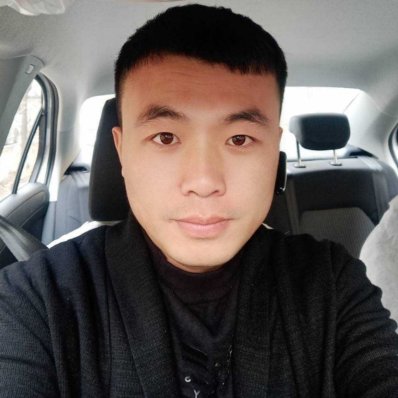 董加个龙的第一张照片--泉州相亲服务中心