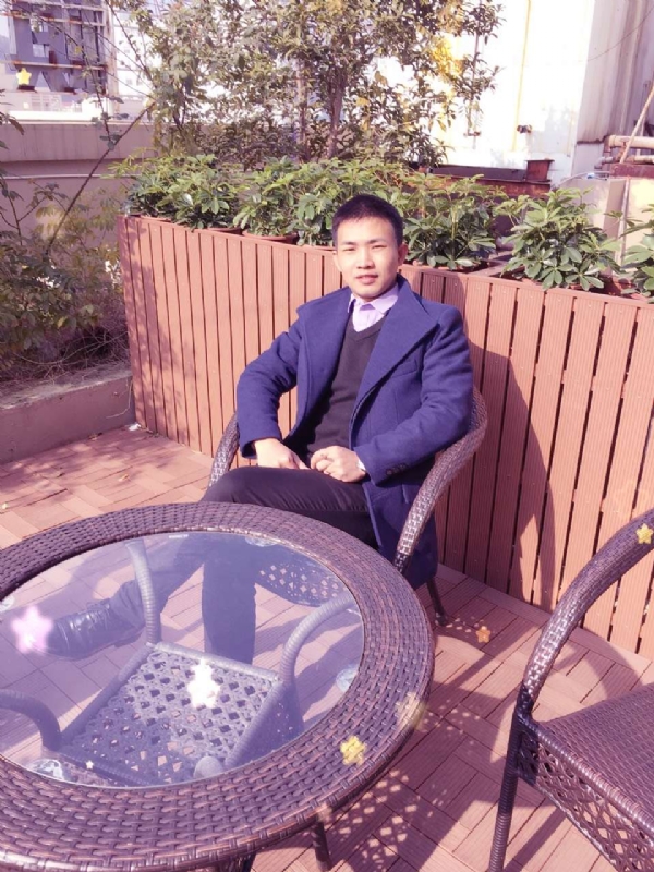 周哥哥的第一张照片--泉州相亲服务中心