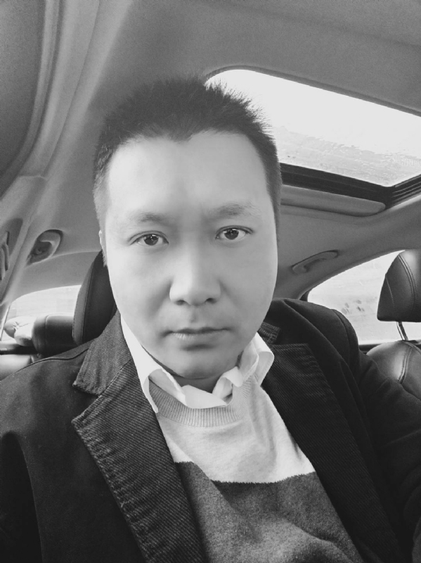 静水寒的第一张照片--泉州相亲服务中心