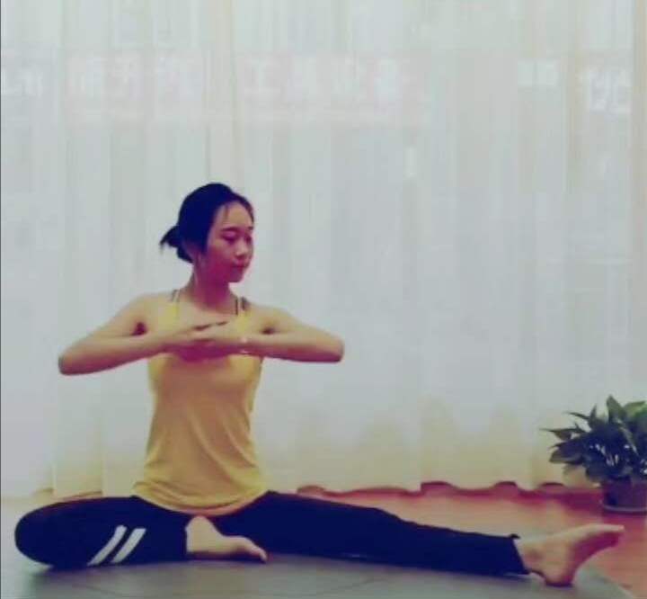 静静子的第一张照片--泉州相亲服务中心
