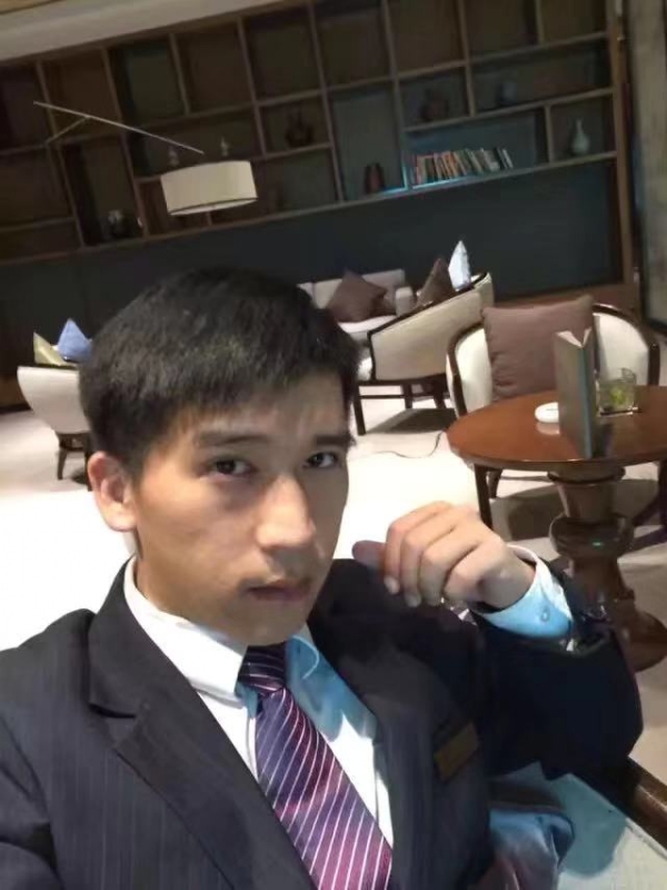 一条孤独的鱼的第二张照片--泉州相亲服务中心