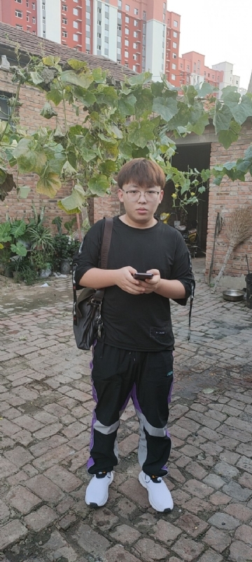 辛禹的第二张照片--泉州相亲服务中心