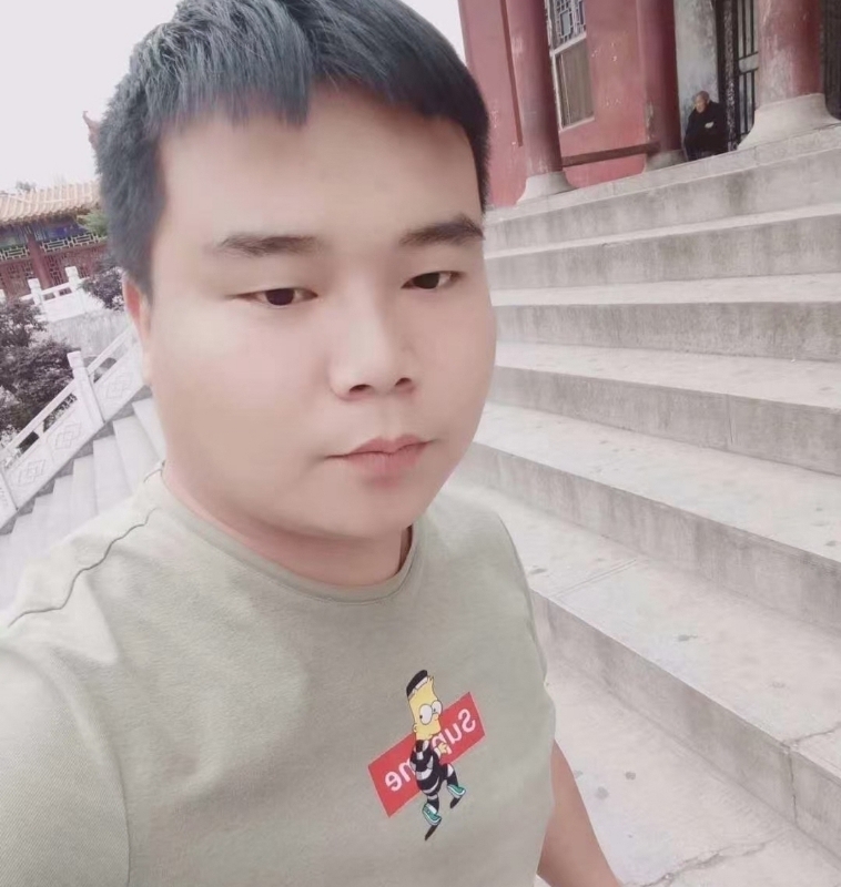 无邪的第一张照片--泉州相亲服务中心