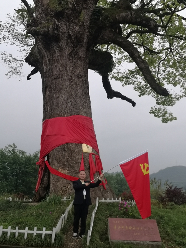 辉辉的第一张照片--泉州相亲服务中心