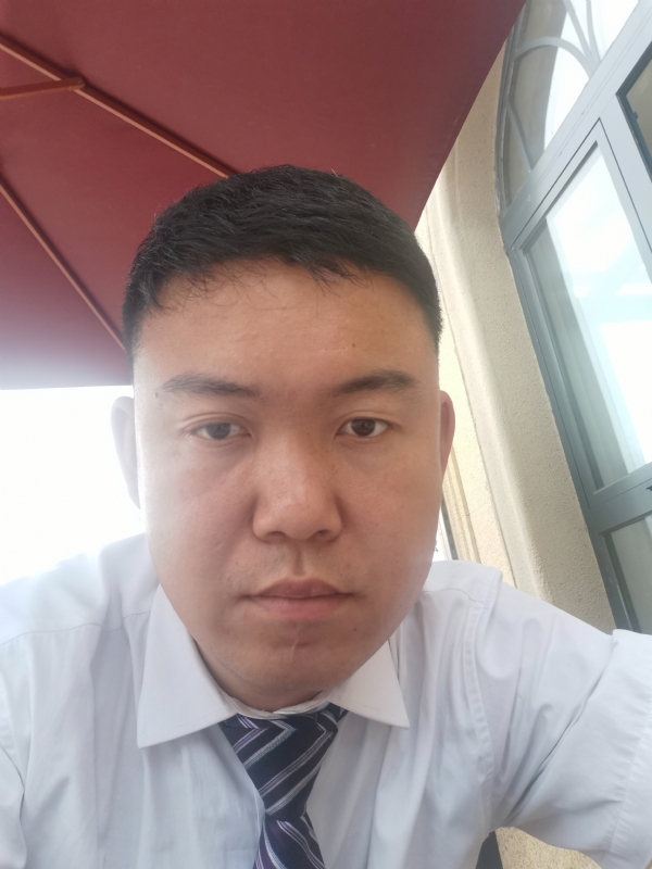 小龙哥的第一张照片--泉州相亲服务中心