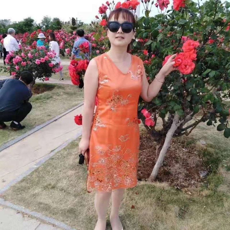 yunerfei的第三张照片--泉州相亲服务中心
