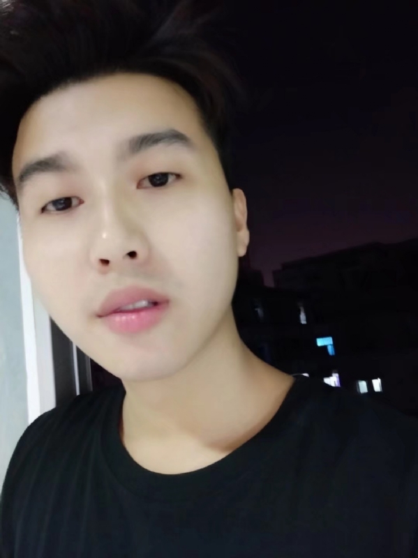 皮特王的第二张照片--泉州相亲服务中心