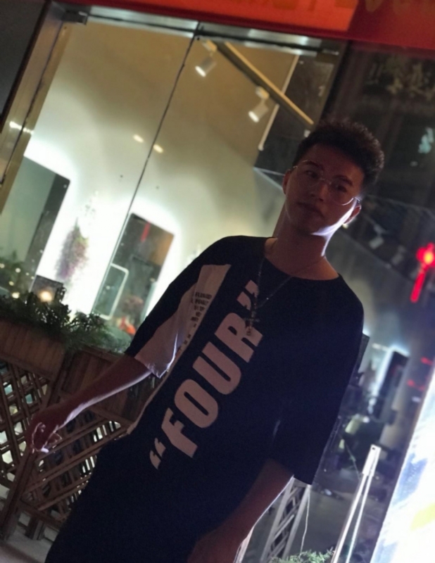 寻找的第一张照片--泉州相亲服务中心