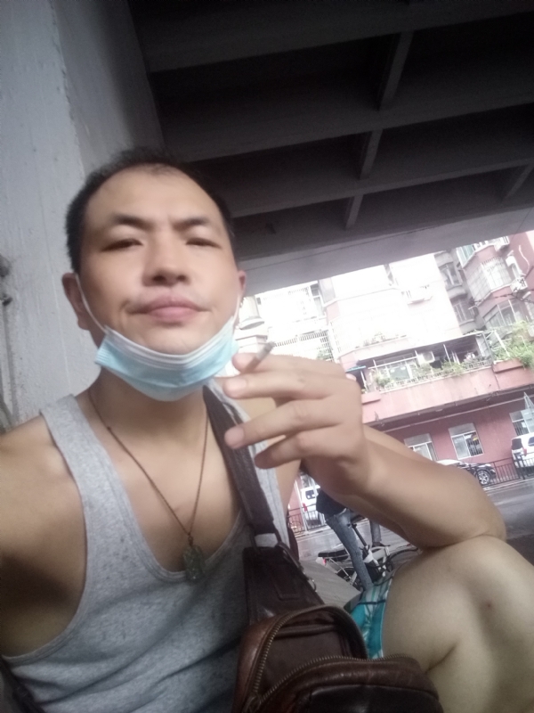 H21的第二张照片--泉州相亲服务中心