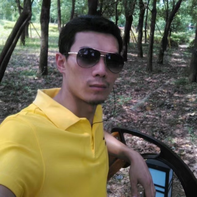 错把真心喂了狗的第二张照片--泉州相亲服务中心