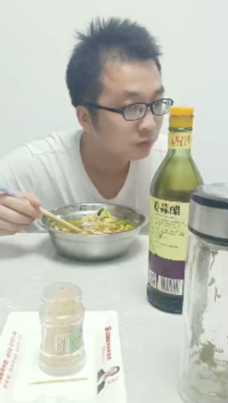 超超的第一张照片--泉州相亲服务中心