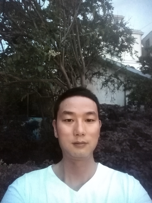 先苦后甜的第一张照片--泉州相亲服务中心