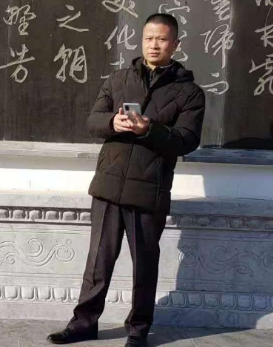 无云的第二张照片--泉州相亲服务中心