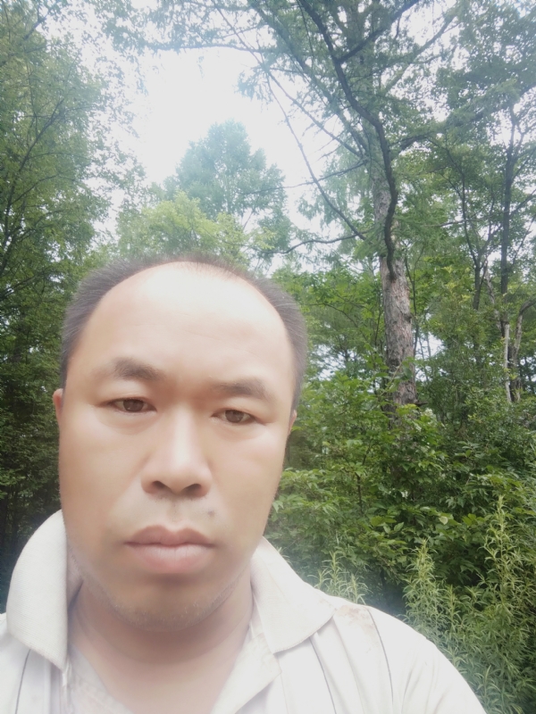 永恒的第一张照片--泉州相亲服务中心