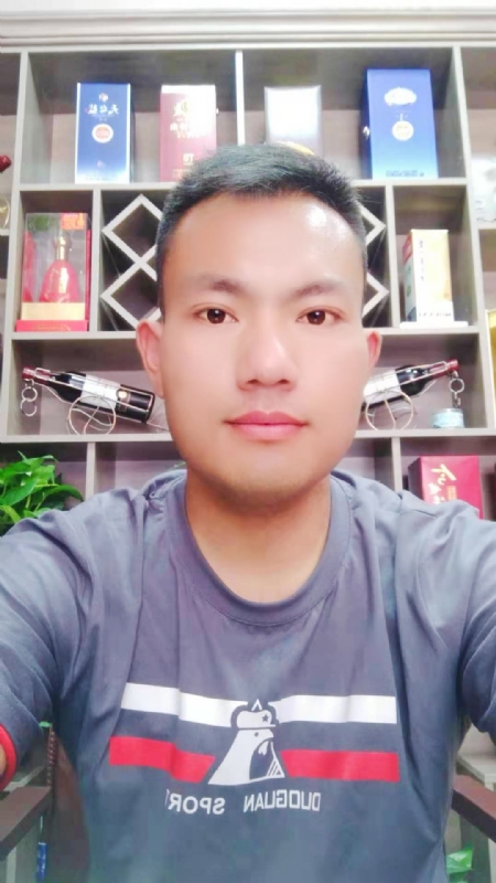 钱乾的第一张照片--泉州相亲服务中心