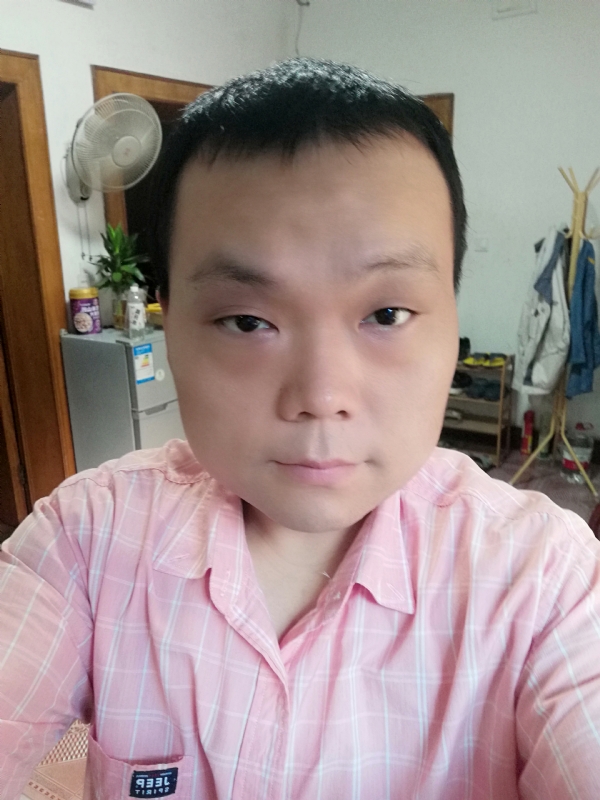 人人的第一张照片--泉州相亲服务中心
