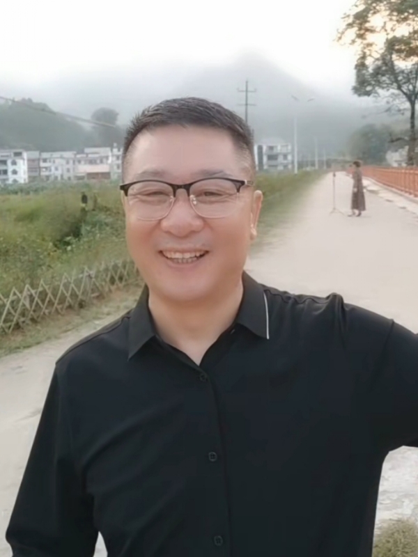 在這裡等你的第四张照片--泉州相亲服务中心