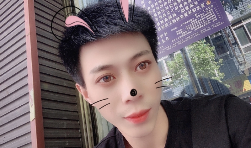 酒伴你的第一张照片--泉州相亲服务中心
