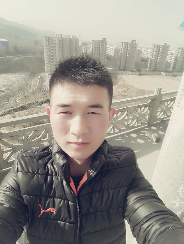兵心依旧的第一张照片--泉州相亲服务中心
