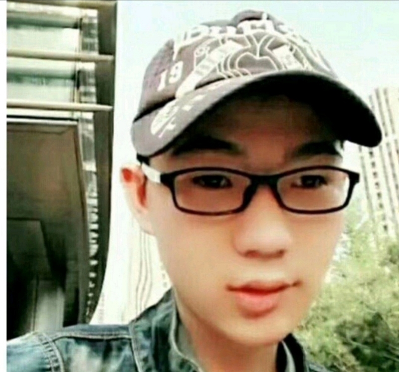 小霪虫的第三张照片--泉州相亲服务中心
