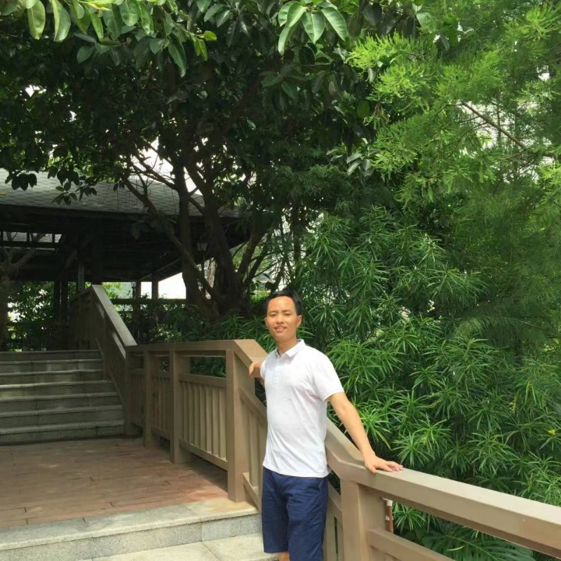 教书育人的第一张照片--泉州相亲服务中心