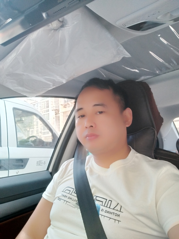 有你就好的第五张照片--泉州相亲服务中心