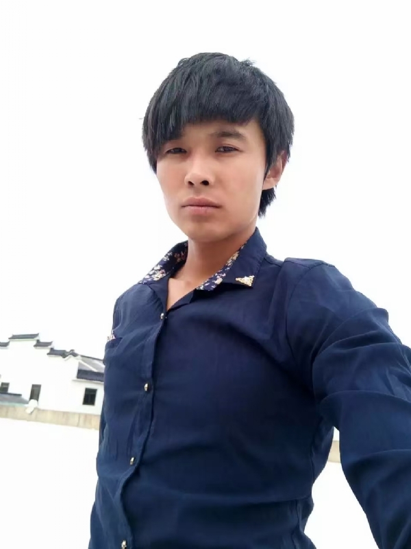 庸人自扰的第一张照片--泉州相亲服务中心