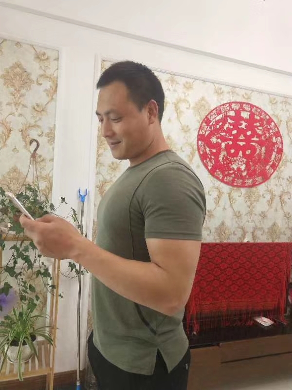 旧时相识的第三张照片--泉州相亲服务中心