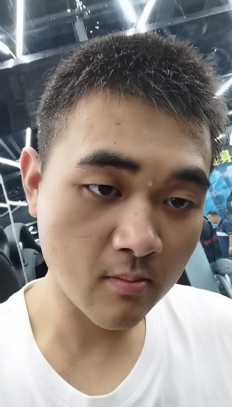 回眸一笑的第二张照片--泉州相亲服务中心