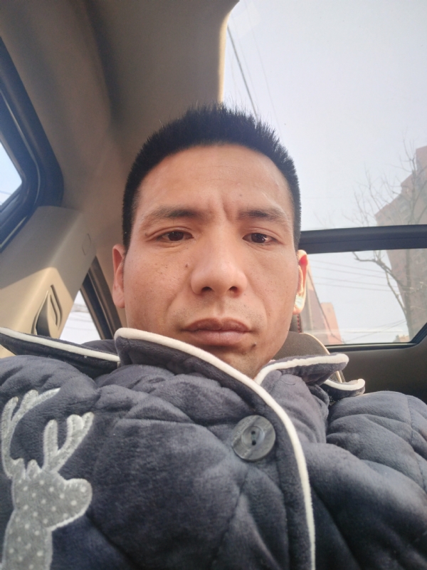 青春不长在的第一张照片--泉州相亲服务中心
