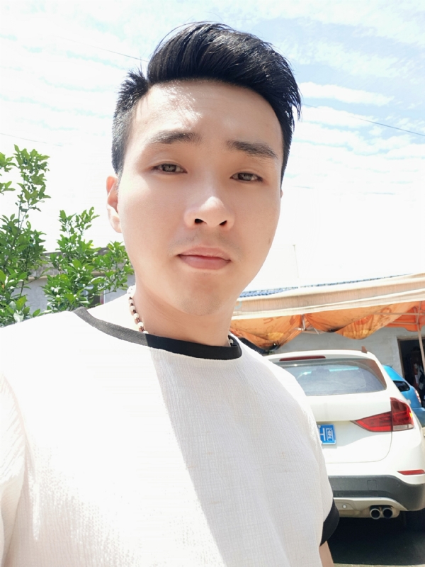人间烟火的第一张照片--泉州相亲服务中心