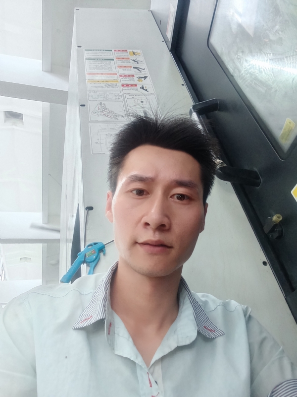 丽影封存的第一张照片--泉州相亲服务中心