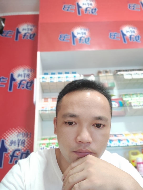 小老弟的第二张照片--泉州相亲服务中心