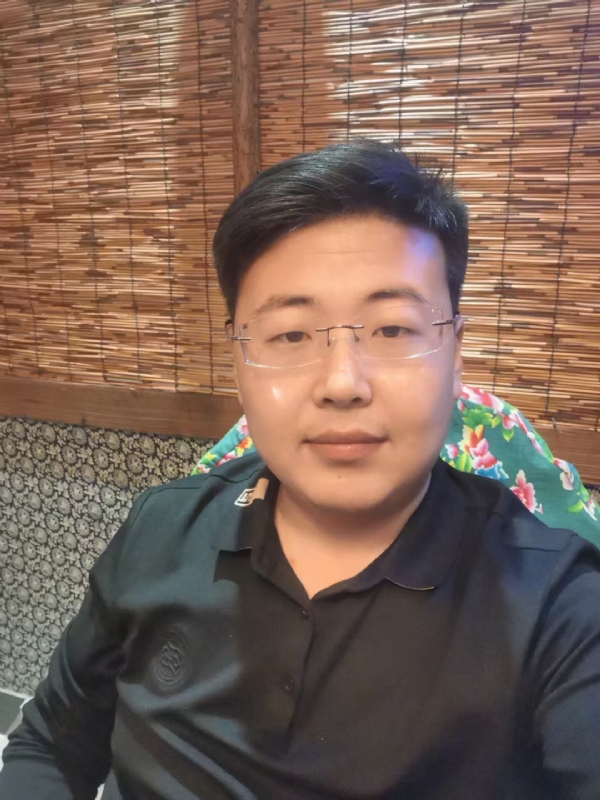刘先生的第一张照片--泉州相亲服务中心
