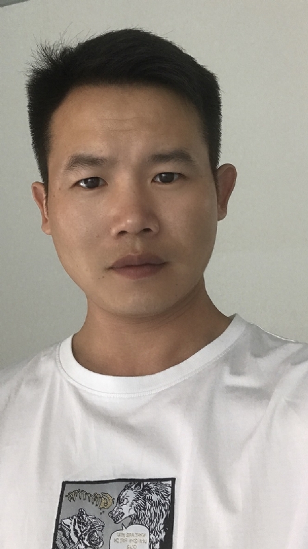 石头的第一张照片--泉州相亲服务中心