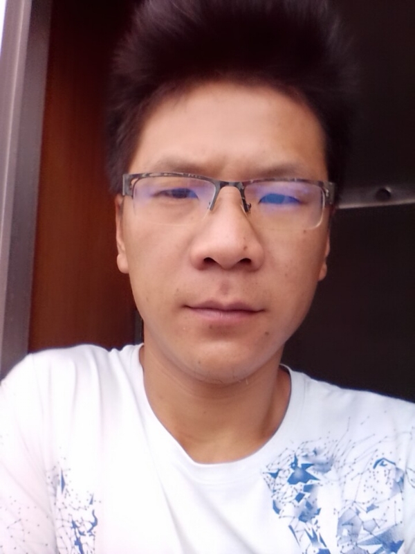 听雨的第一张照片--泉州相亲服务中心