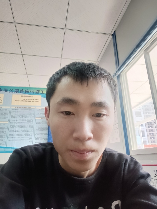 小哥哥的第一张照片--泉州相亲服务中心
