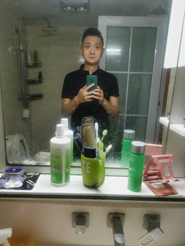 龙少的第一张照片--泉州相亲服务中心