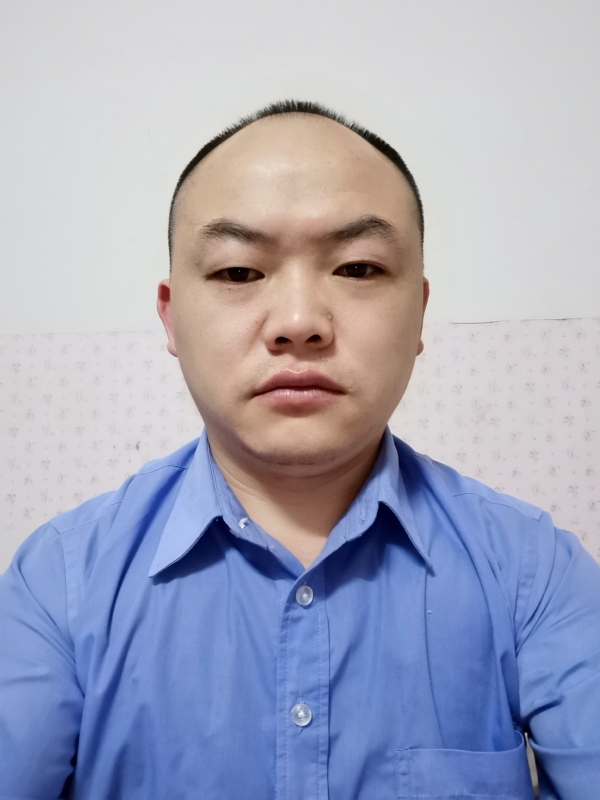 与子携老的第一张照片--泉州相亲服务中心