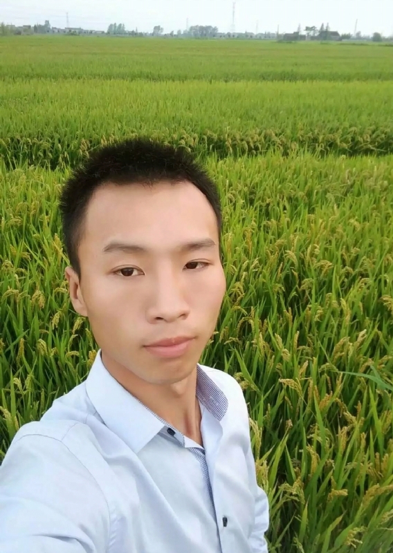等待远方的你的第二张照片--泉州相亲服务中心
