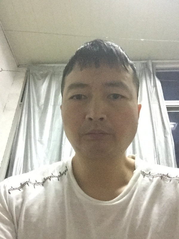 无可取代的第一张照片--泉州相亲服务中心
