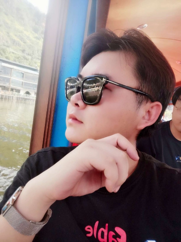 曲生的第三张照片--泉州相亲服务中心