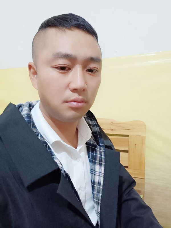 小天的第一张照片--泉州相亲服务中心