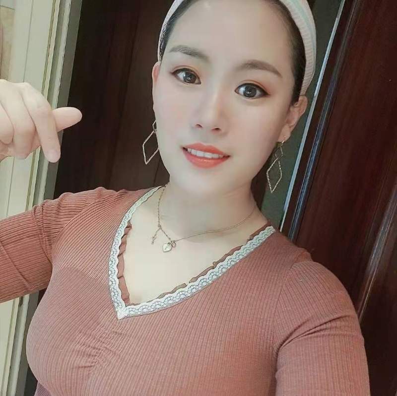 蜜&糖的第一张照片--泉州相亲服务中心