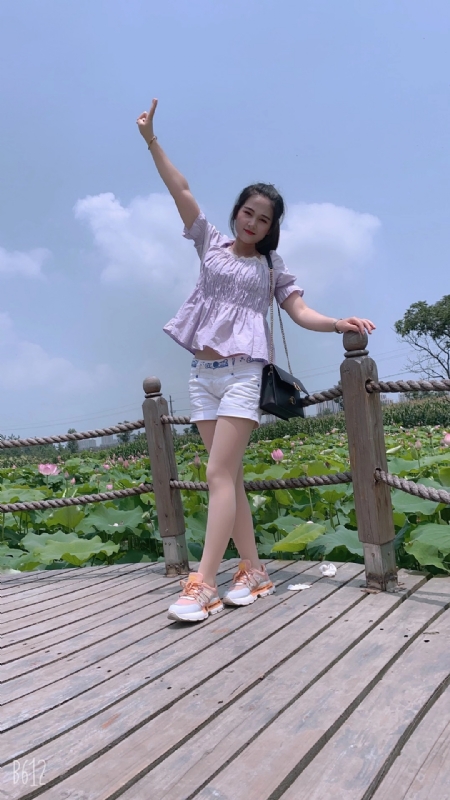 秋水伊人的第二张照片--泉州相亲服务中心