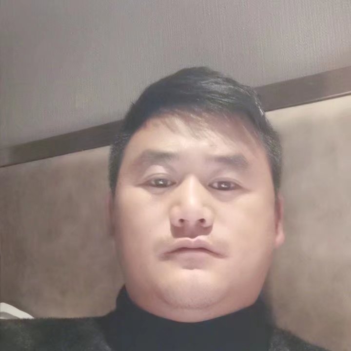 奔跑的第一张照片--泉州相亲服务中心